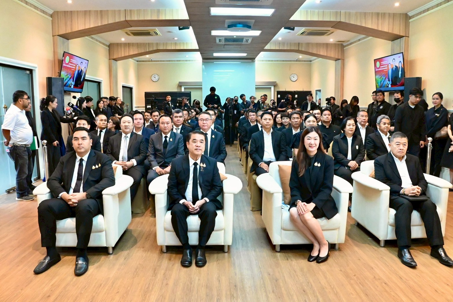 title - เลขาธิการ ส.ป.ก. ร่วมงานแถลงผลงาน 99 วัน กระทรวงเกษตรและสหกรณ์ เดินหน้าสานต่อความยั่งยืนสู่เกษตรกรไทย